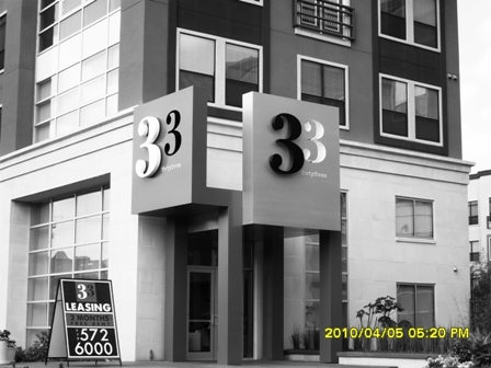 33 Thirty Three Exterior